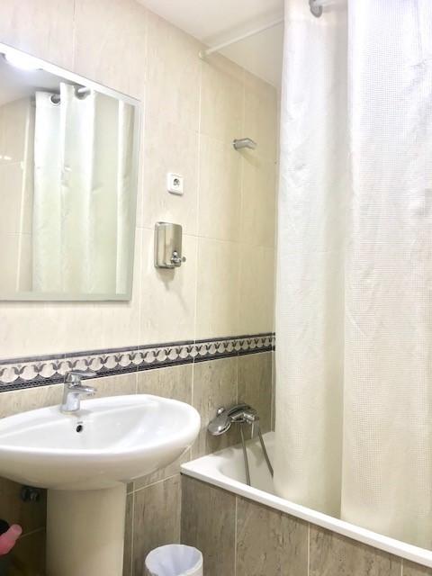 Hostal Badalona Luaran gambar