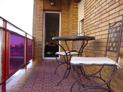 Hostal Badalona Luaran gambar